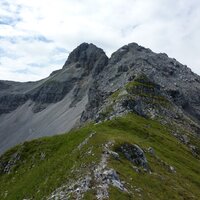 Bettlerkarspitze mit Vorgipfel | 08.08.2010 | 11:57 Uhr