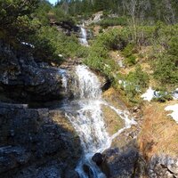 Wasserfall morgens | 31.10.2010 |  9:36 Uhr