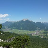 Upsspitze und Daniel über Ehrwald und Lermoos | 12.07.2011 | 11:54 Uhr