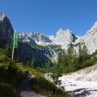 Blick Richtung Zugspitze von der Höllentalangerhütte | 17.08.2011 |  9:58 Uhr