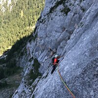 Daniel folgt in der achten Seillänge | 30.06.2019 | 13:08 Uhr