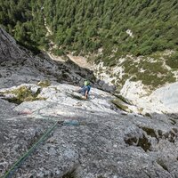 Bruno folgt in der achten Seillänge | 20.06.2021 | 14:22 Uhr