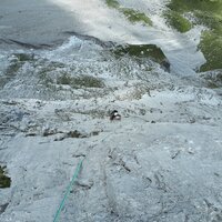 Daniel folgt in der siebten Seillänge (6a+) | 01.08.2022 | 11:40 Uhr