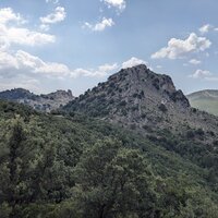 Monte Fumai im Rückblick mit Abstiegsflanke rechts | 01.09.2024 | 14:27 Uhr